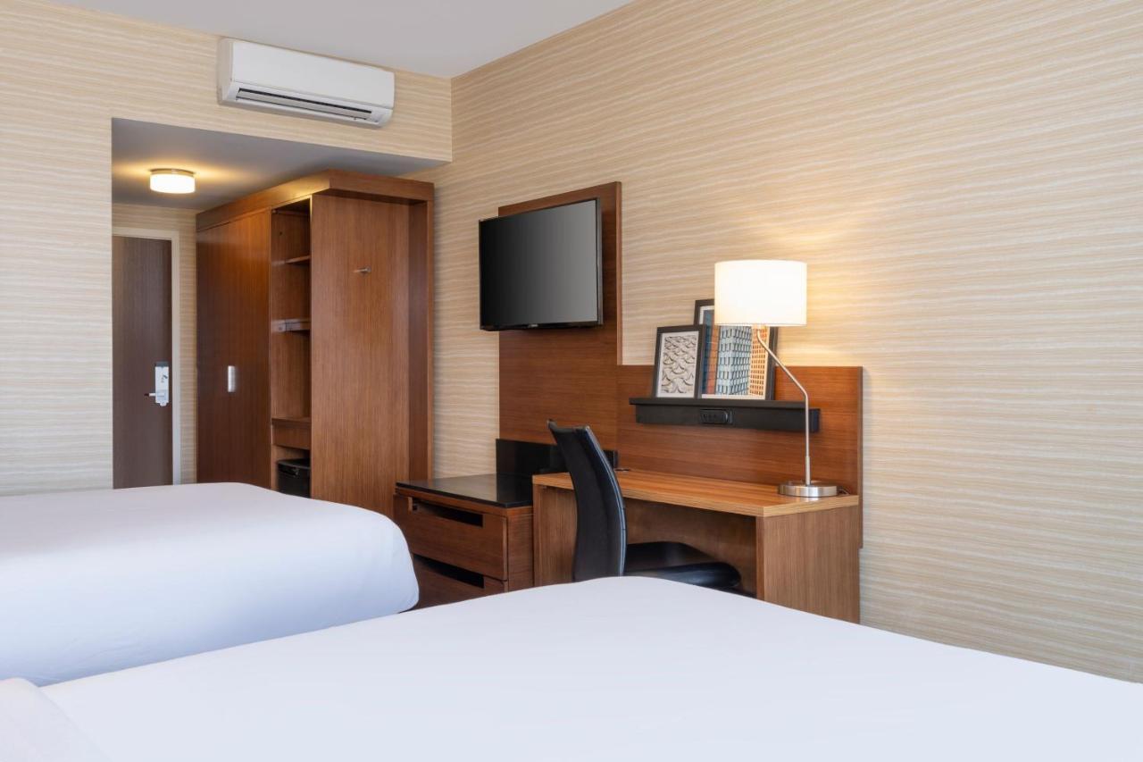 Hotel Fairfield & By Marriott Angeles Lax/el Segundo 3*