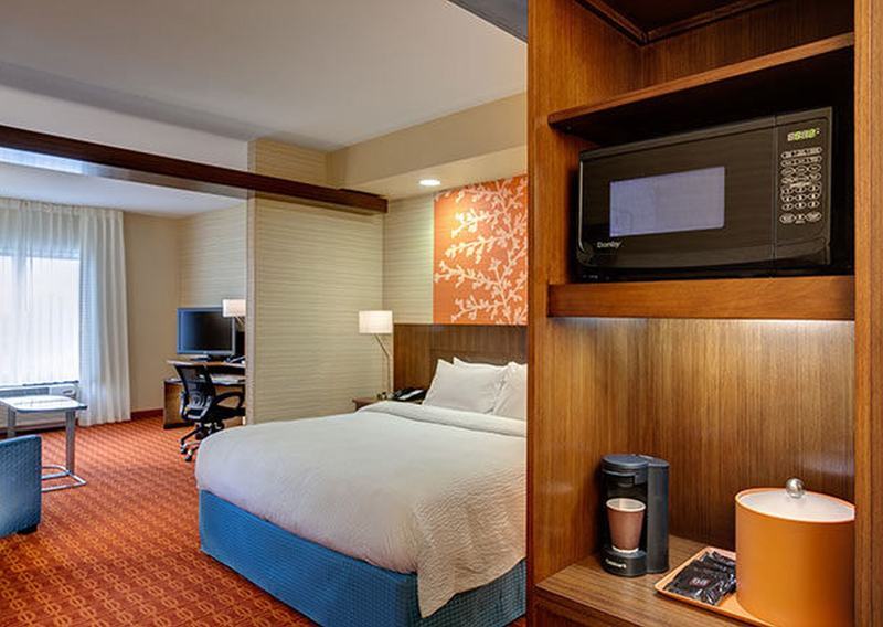 Hotel Fairfield & By Marriott Angeles Lax/el Segundo 3*