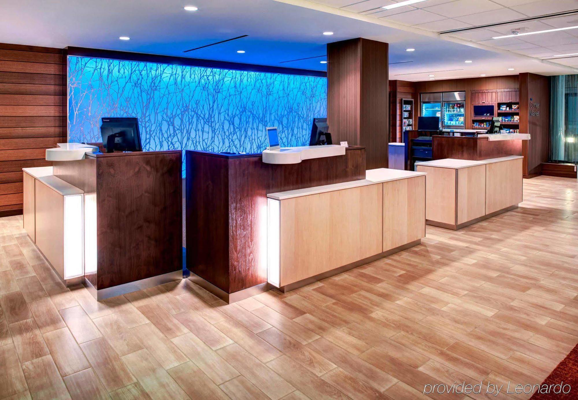 Fairfield & By Marriott Angeles Lax/el Segundo