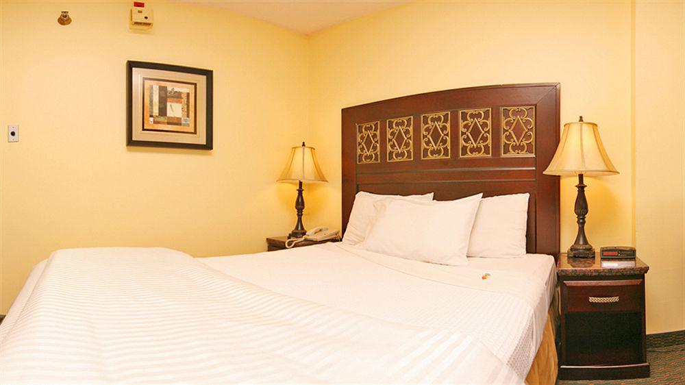 Fairfield & By Marriott Angeles Lax/el Segundo Hotel 3*